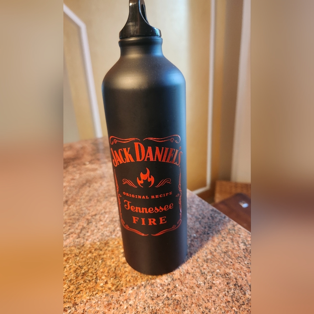 New Metal water bottle by Jack Daniels
